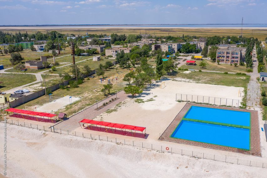 Лагерь «Лазурная радуга» в Кирилловке на Азовском море